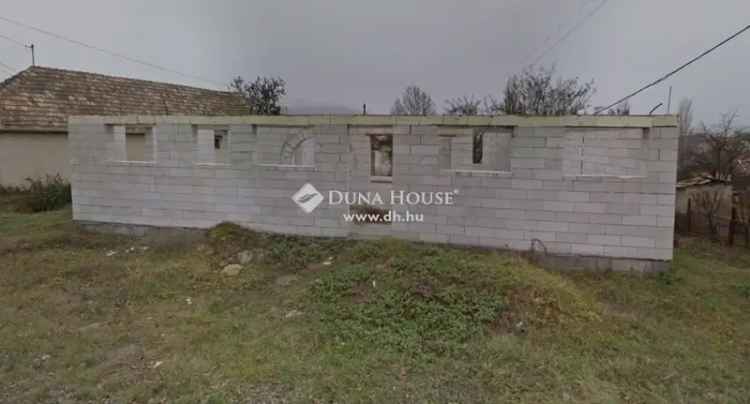 Ház Eladó , Tarján, Dunántúl