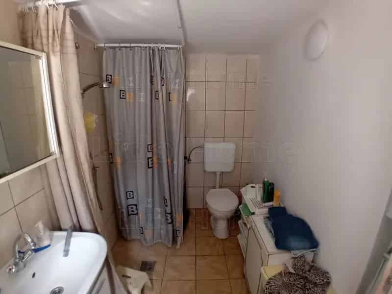 Ház Kiadó , Tapolcai járás, Dunántúl