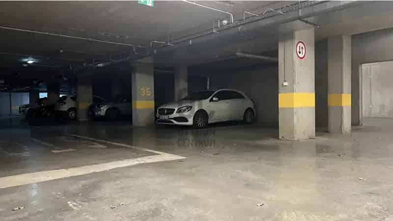 Debreceni teremparkoló kiadó Dóczy lakóparkban