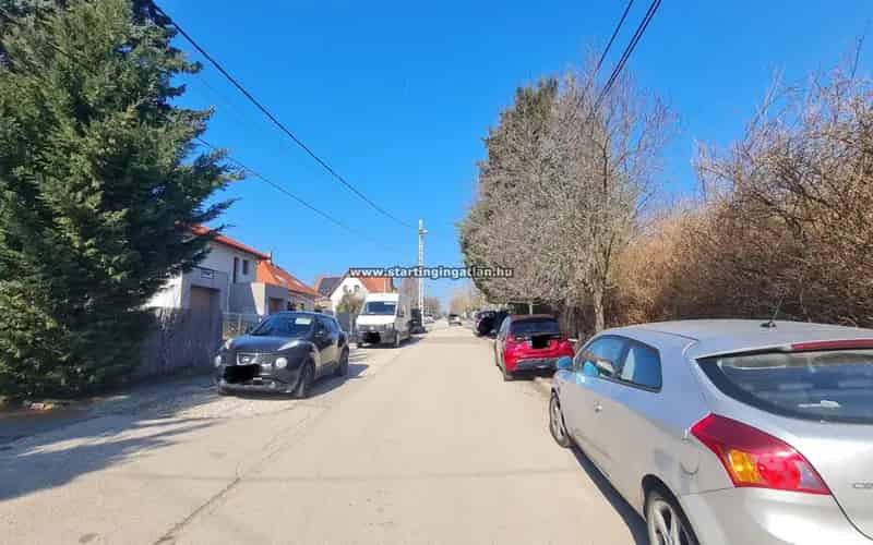 Telek Kiadó , Budapest, Közép-Magyarország