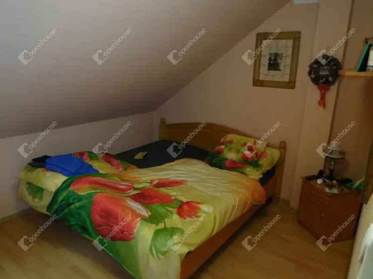 Ház Kiadó , Pápai járás, Dunántúl