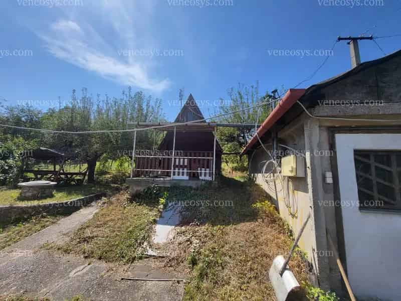 Miskolc - Pereces városrészen egy 1181 m², belterületbe vonható zártkert ELADÓ!