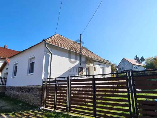 Kislődi eladó családi ház, H493437