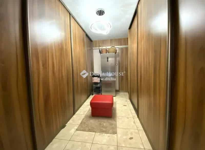 Miskolc Belváros 750 nm-es Villa Elado 7 Székes Fogorvosi Rendelővel