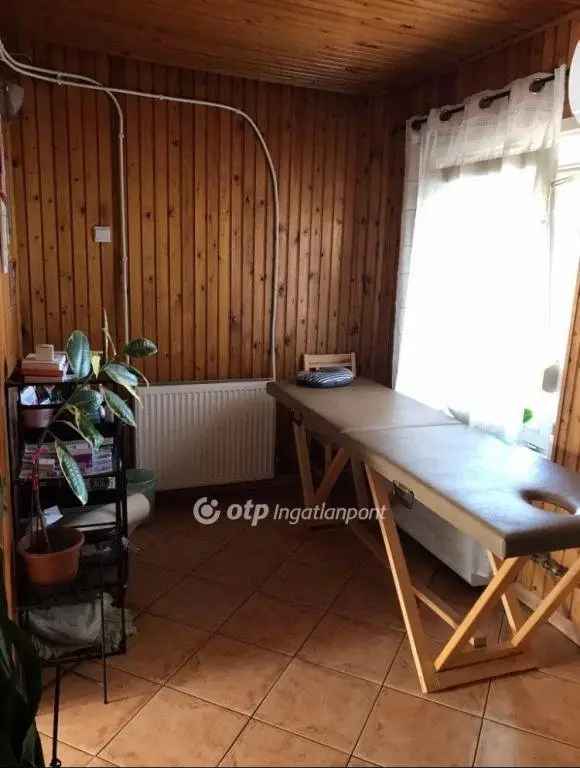 Ház Kiadó , Devecseri járás, Dunántúl