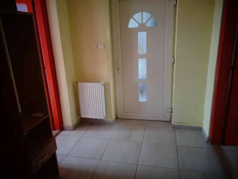 Ház Kiadó , Budapest, Közép-Magyarország