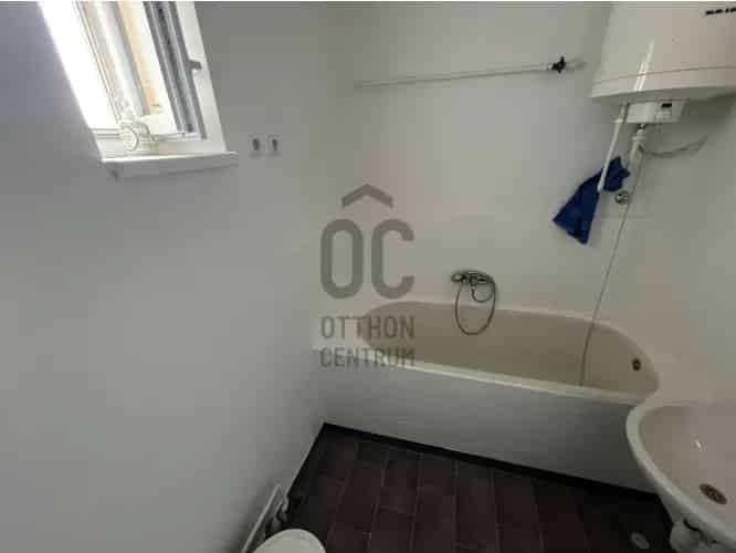 Celldömölki eladó lakás, DLK038995
