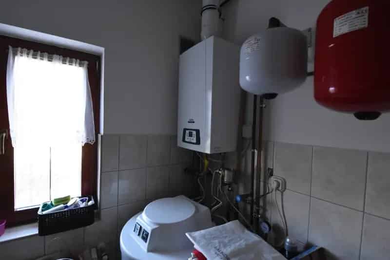 Ház Kiadó , Gödöllői járás, Közép-Magyarország