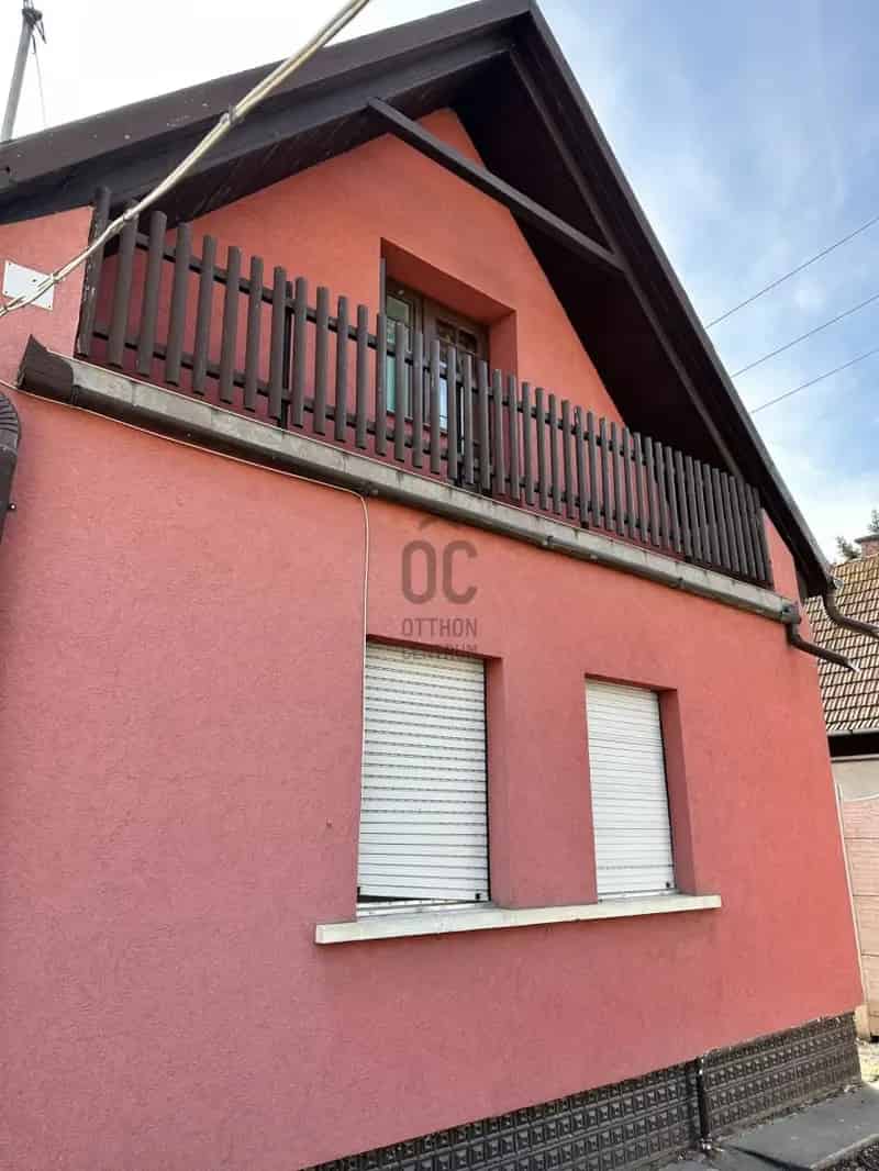 Ház Kiadó , Ceglédi járás, Közép-Magyarország