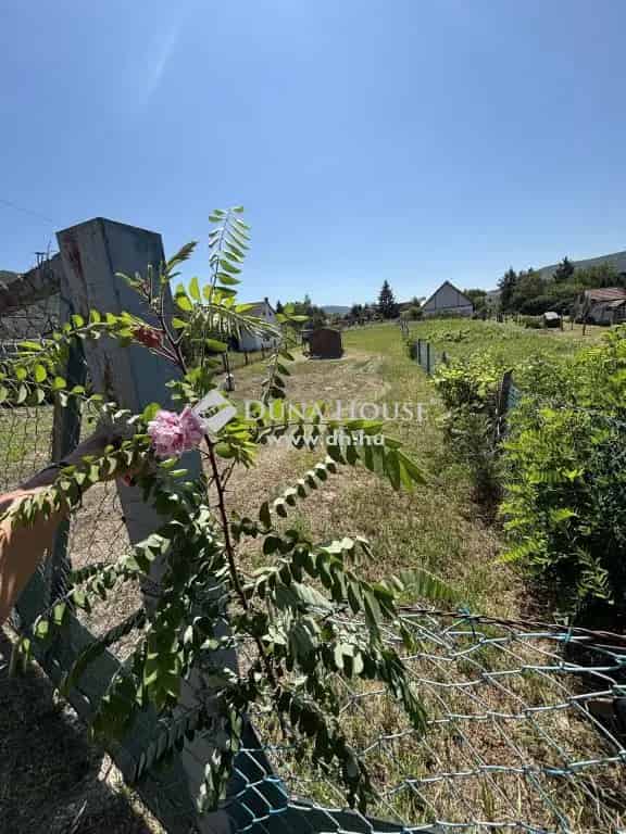 Szamárhegy Telek Eladó 935m2 Belterület Közművekkel