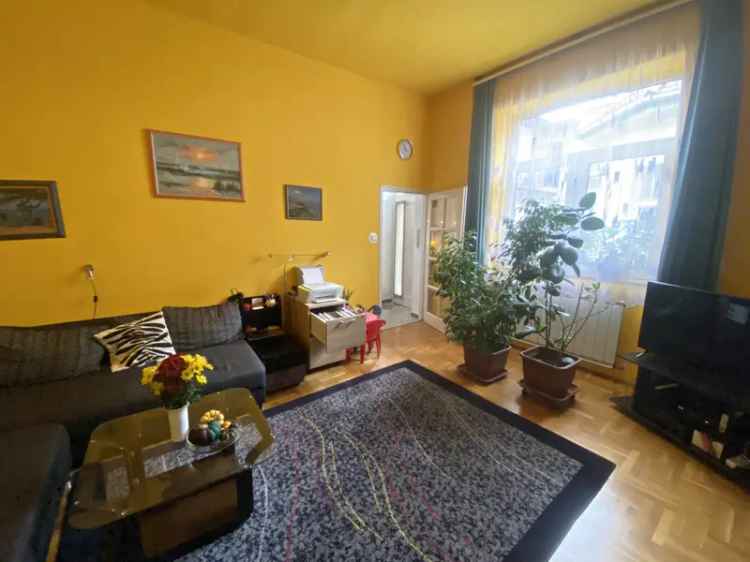 Ház Kiadó , Budapest, Közép-Magyarország
