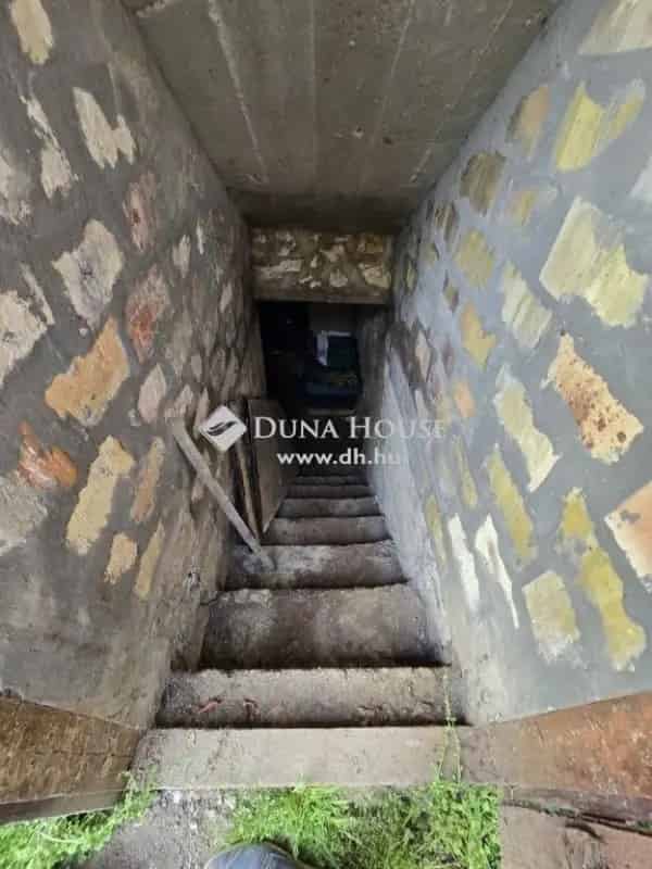 Ház Kiadó , Zirci járás, Dunántúl