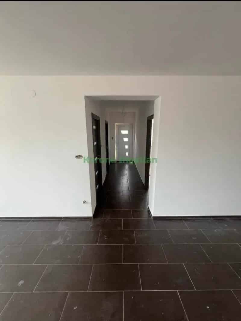 90 m2-es 3 szobás új építésű ikerház Nyíregyházán