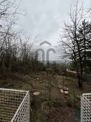 Gödöllői panorámás telek eladó 687m2 Máriabesnyőn