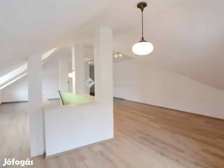 Kecskemét Belváros 220 nm-es Családi Ház Eladó