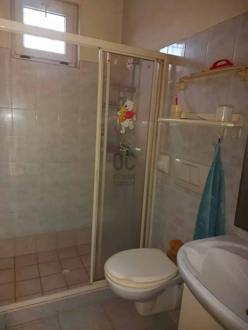 Ház Kiadó , Budapest, Közép-Magyarország