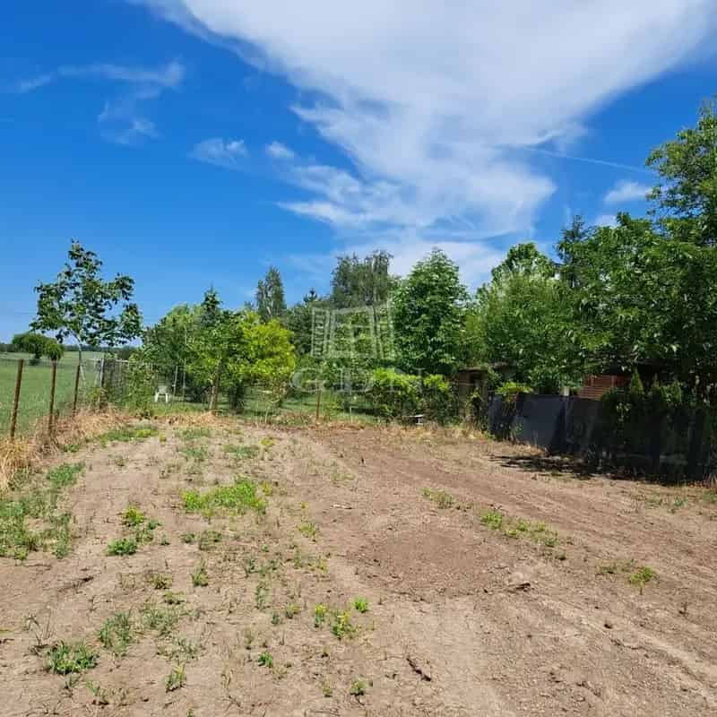 Telek Kiadó , Balatonalmádi járás, Dunántúl