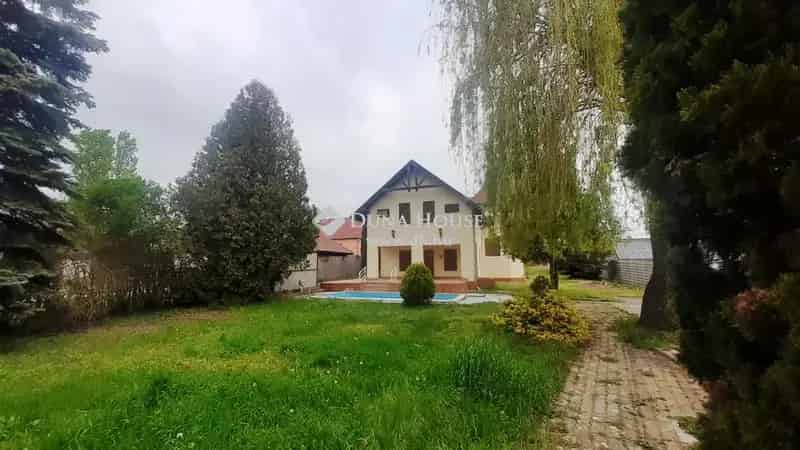 Ház Eladó , Kőröshegy, Dunántúl