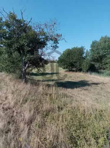 Komáromi eladó telek 2753 nm 40 beépíthetőség