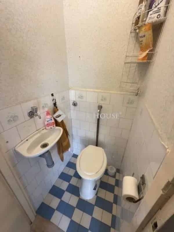 Ház Kiadó , Budapest, Közép-Magyarország