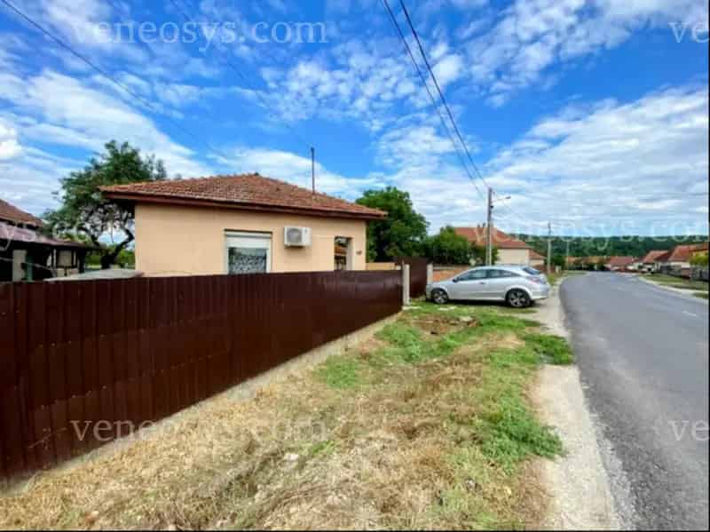 ELADÓ felújított családi ház Szendrőn – tökéletes otthon vagy vállalkozási lehetőség!