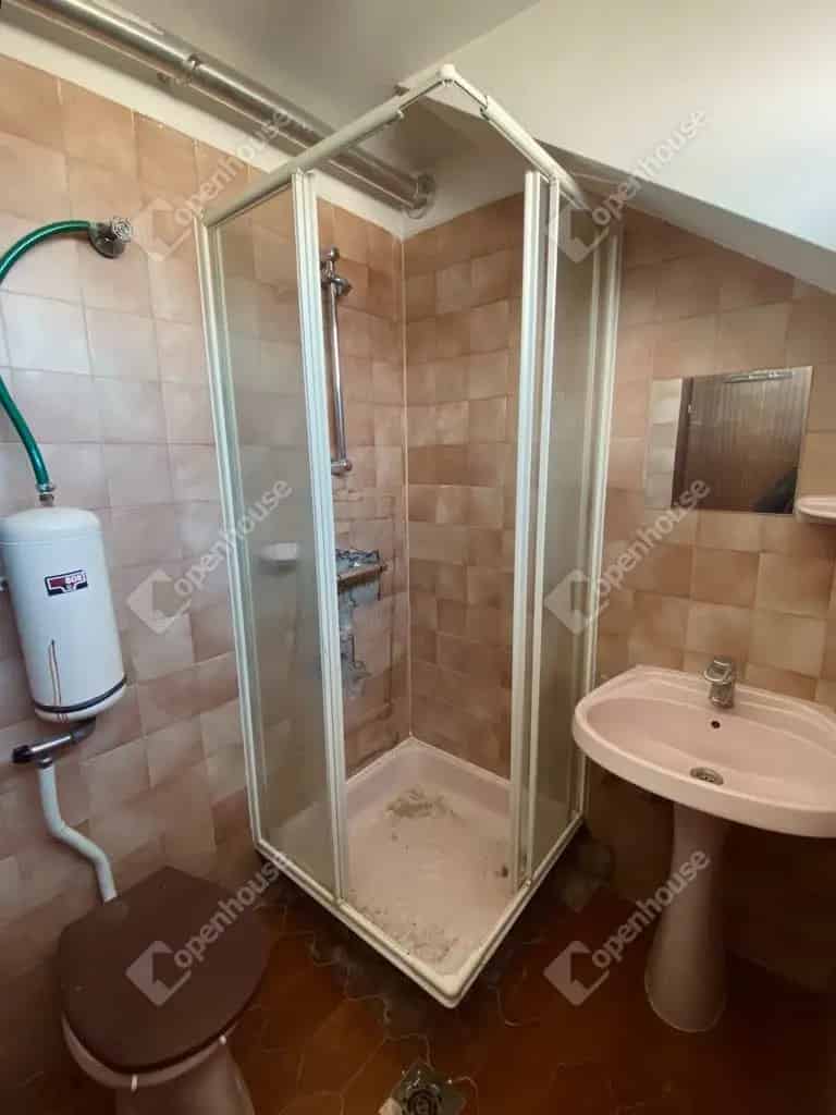 Ház Kiadó , Pápai járás, Dunántúl