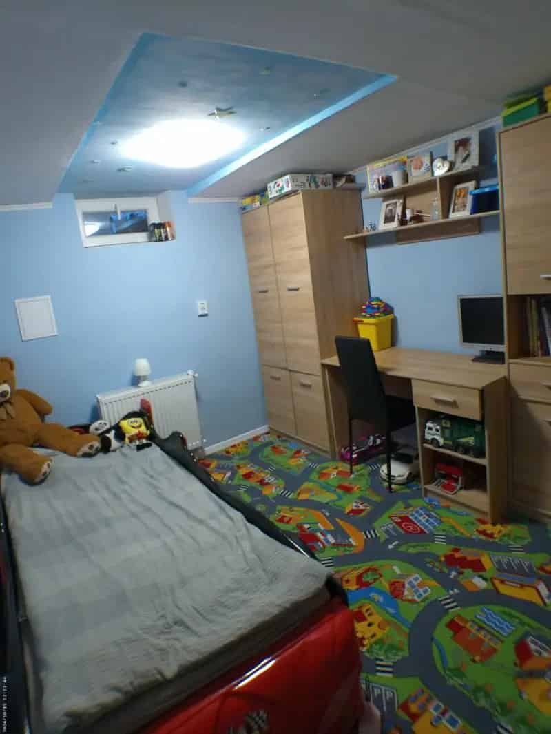 Ház Kiadó , Szigetszentmiklósi járás, Közép-Magyarország