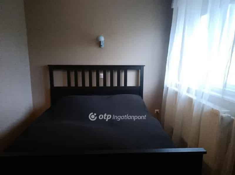 Ház Kiadó , Gödöllői járás, Közép-Magyarország