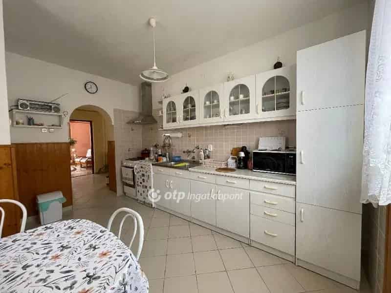 Ház Kiadó , Siófoki járás, Dunántúl