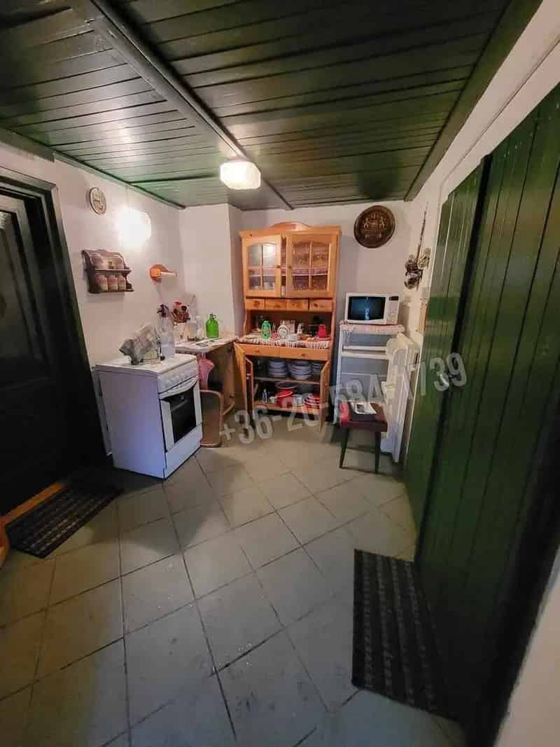 Ház Kiadó , Keszthelyi járás, Dunántúl