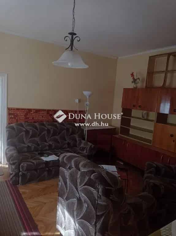 Lakás Eladó , Siklós, Dunántúl