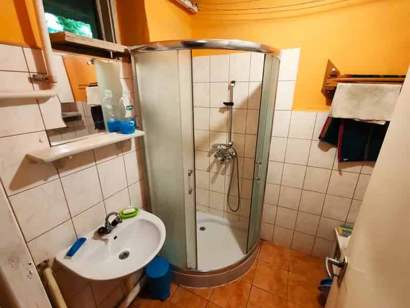 Békéscsabai családi ház eladó - 2 1 szoba garázzsal