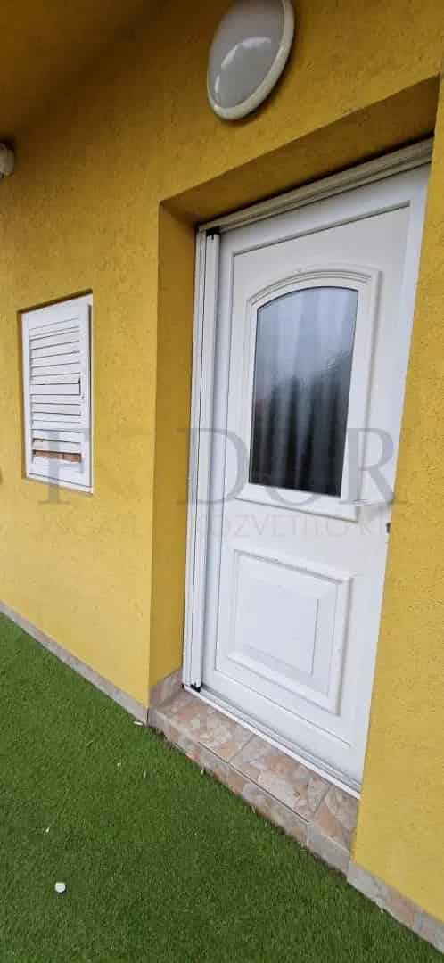 Ház Kiadó , Vecsési járás, Közép-Magyarország