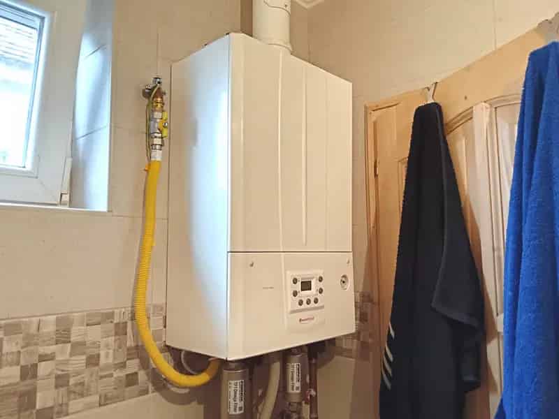 Ház Kiadó , Csornai járás, Dunántúl