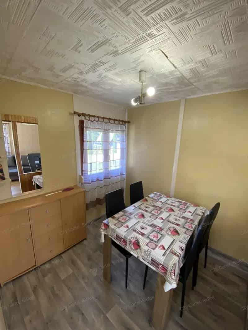 Balatonmáriafürdői Nyaraló Eladó - 52 m2 - 450 m a Balatontól