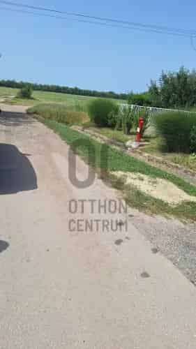 Táci eladó telek, DTK016612