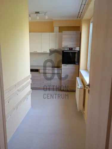 Szekszárdi kiadó újépítésű lakás, U0047976