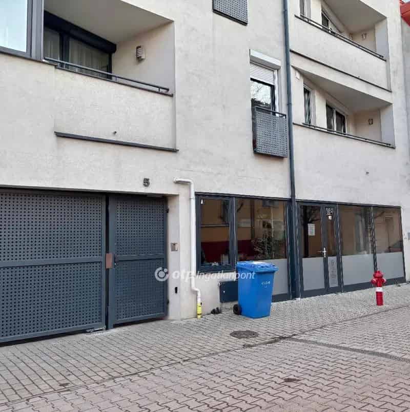 Üzleti célú Kiadó , Debreceni járás, Alföld és Észak