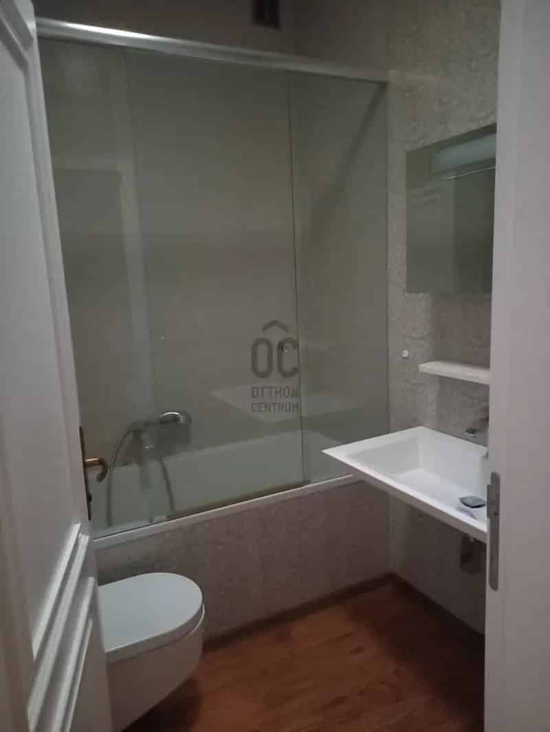 Ház Kiadó , Székesfehérvári járás, Dunántúl