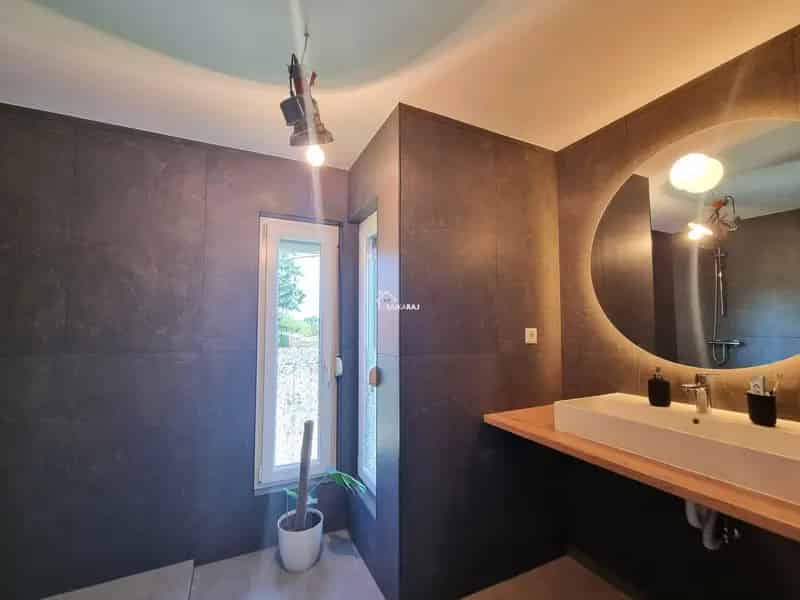 Ház Kiadó , Mosonmagyaróvári járás, Dunántúl