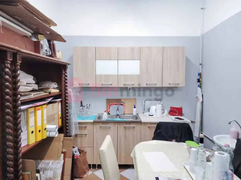 Üzleti célú Kiadó , Pécsi járás, Dunántúl