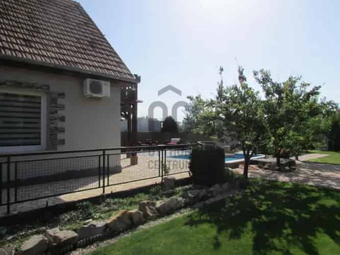 Pilisi eladó családi ház, DHZ026994