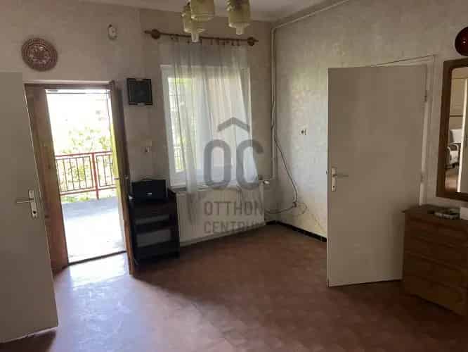 Pécsi eladó családi ház, DHZ065709