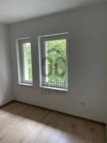 Budapest IV. kerületi eladó újépítésű ikerház, DHZ023647