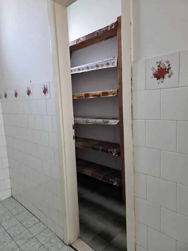 Ház Kiadó , Gara, Alföld és Észak