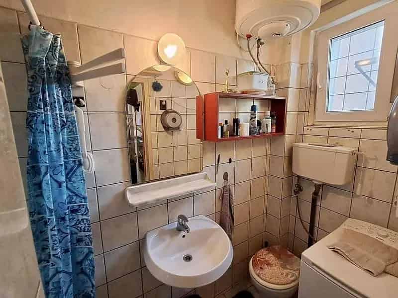 Ház Kiadó , Budapest, Közép-Magyarország