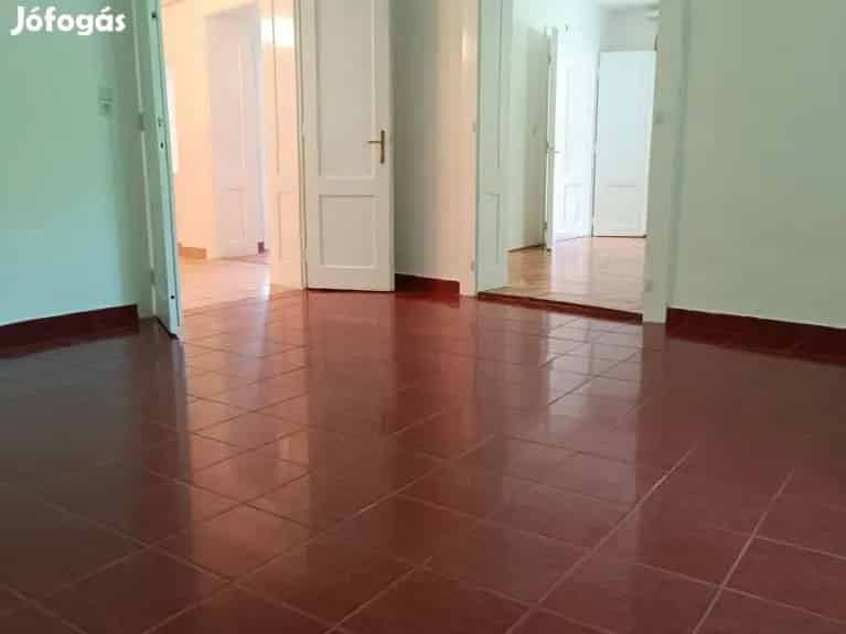 Makó Belvárosi Felújított Családi Ház Eladó