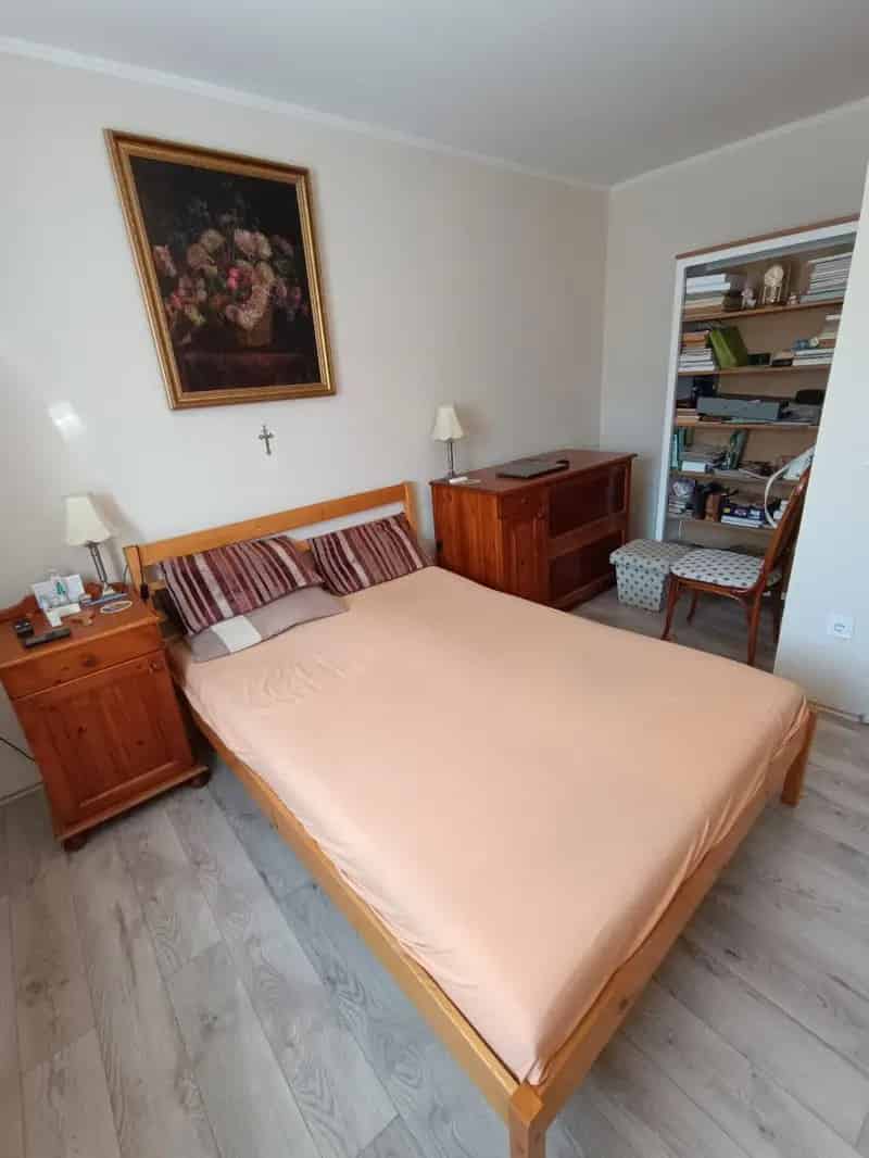 Ház Kiadó , Székesfehérvári járás, Dunántúl