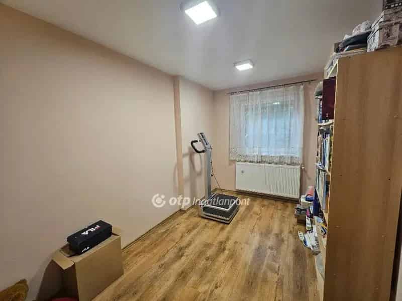 Ház Kiadó , Gyáli járás, Közép-Magyarország
