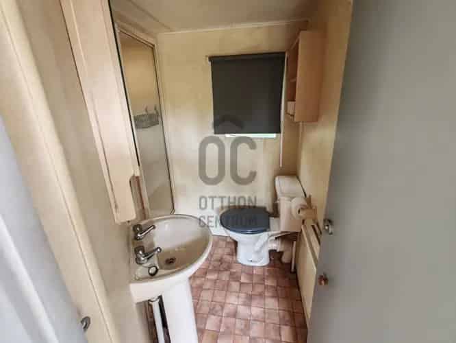 Téti eladó családi ház, H500470
